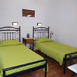 Otel Asteri *